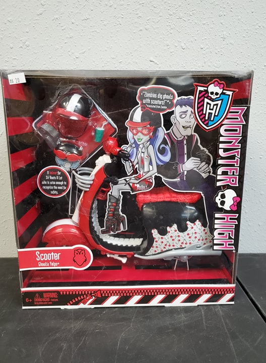 Monster Scooter Ghoulia Yelps – Toy