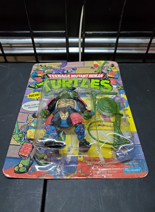 Playmates 1990 TMNT Leo, The Sewer Samurai carded figure – Vintage Toy Mall