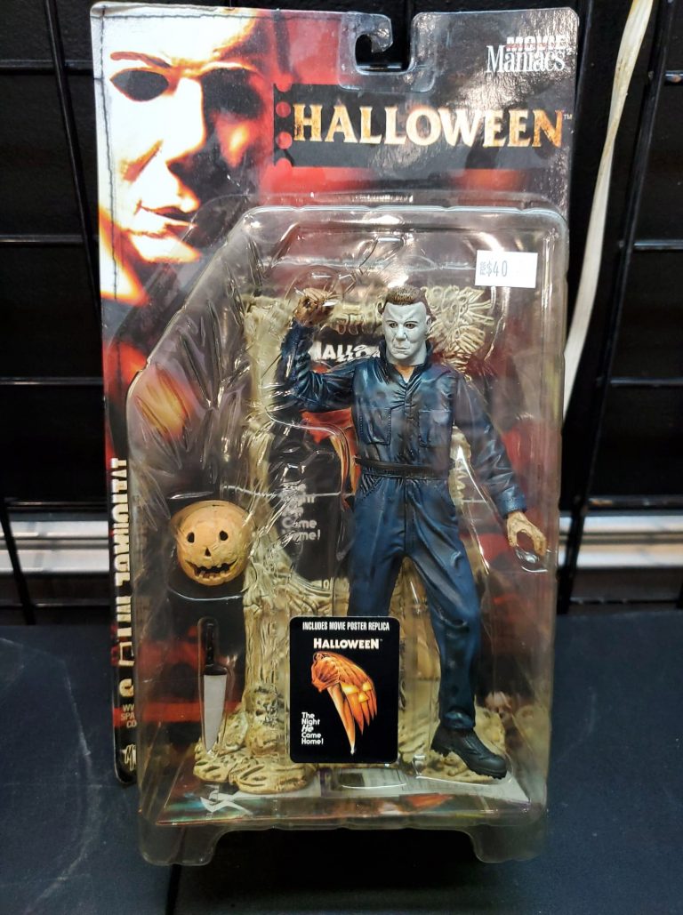 michael myers hot toy